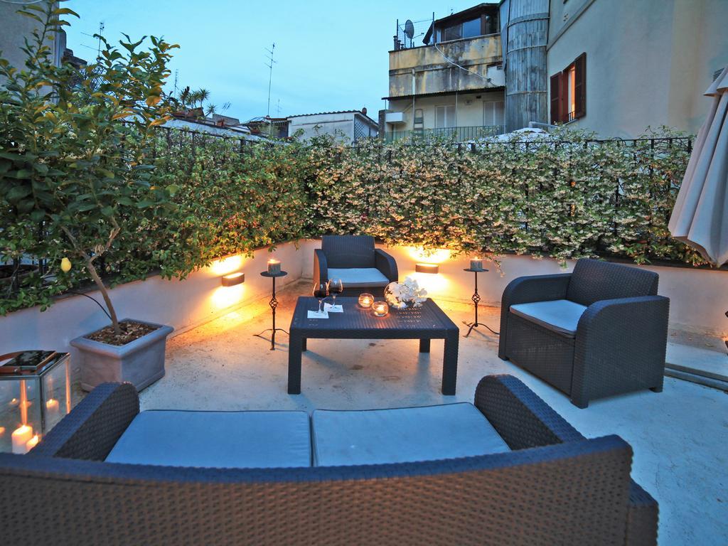 Nostromondo Ciancaleoni Palace ภายนอก รูปภาพ